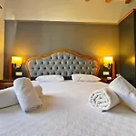 Villa Tlos Yali 3+1 Villa, Oezel Havuzlu,