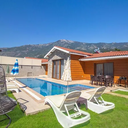 Tlos Yali 3+1 Villa, Oezel Havuzlu, Willa Fethiye
