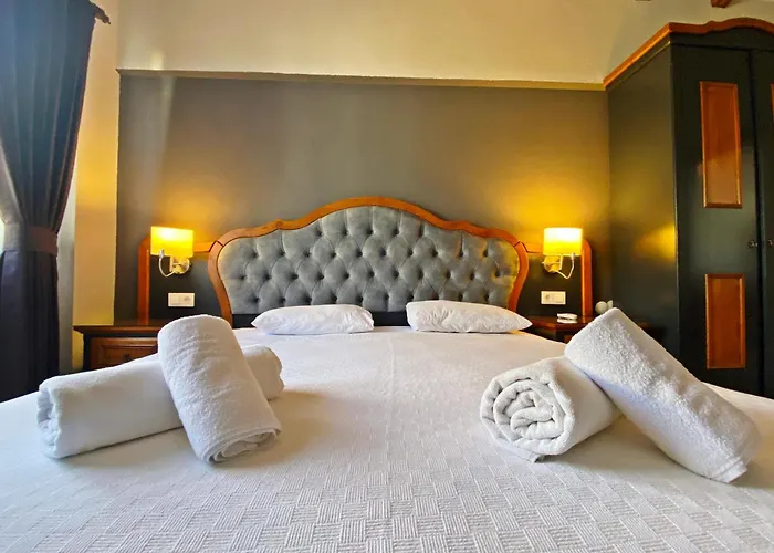 Willa Tlos Yali 3+1 Villa, Oezel Havuzlu,
